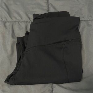 Fabletics V Front Black Legging Size Small